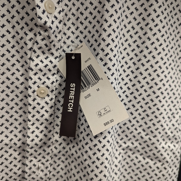 Button down short sleeve shirt - Picture 3 of 3